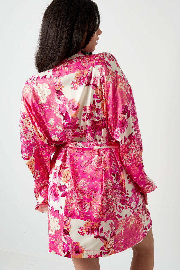 Kurzer Kimono mit rosa Blumen – mehrfarbig Bild6